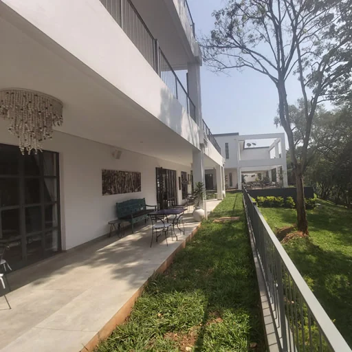 Latitude Zero Hotel - Kampala